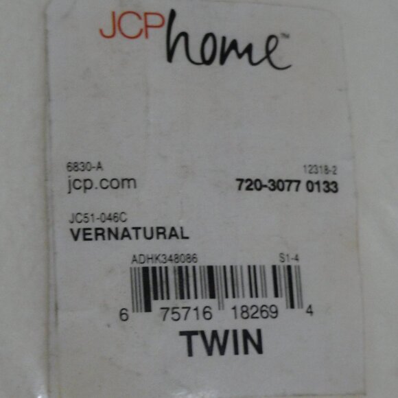 Ever Soft Blanket Vintage Twin Beige with light gold satin trim 66" x 90" - Picture 9 of 10